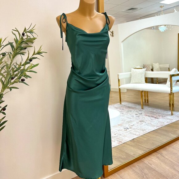 Cinderella Divine Dresses & Skirts - Lola Dress || Emerald Green BD103